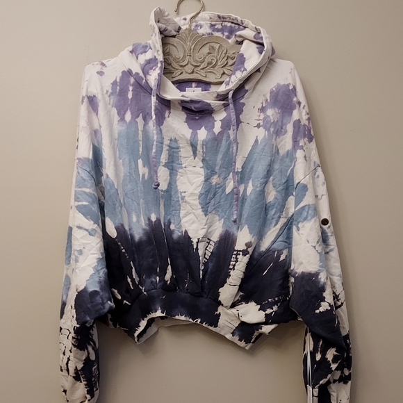 Young Fabulous & Broke YFB Raissa Tie Dye Hoodie Size Small Medium Blue NEW NWT - Picture 2 of 11